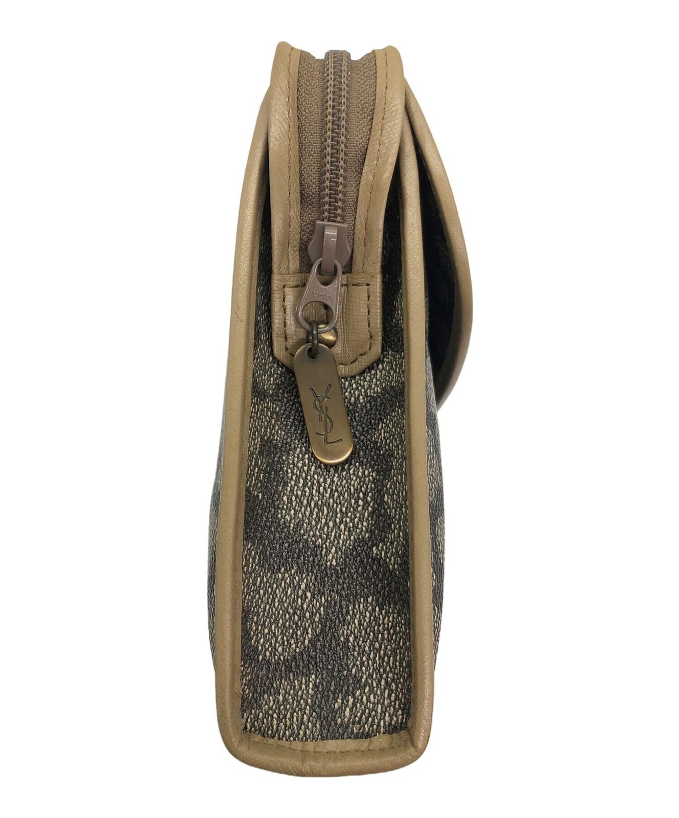 Saint Laurent Clutch Bag Second Bag YSL Cassandra PVC Beige Authentic