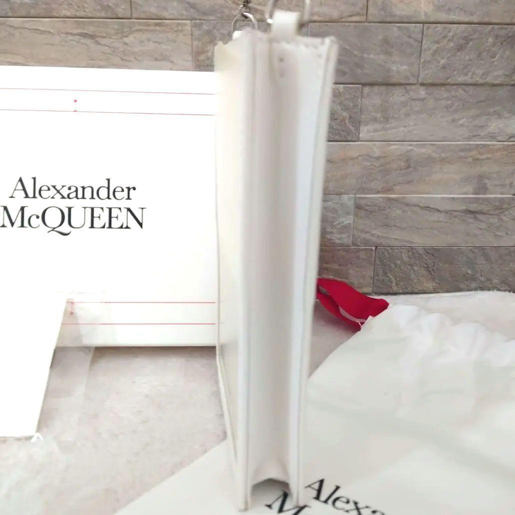 Alexander McQueen Shoulder Bag Purse Phone Case Leather White Authentic
