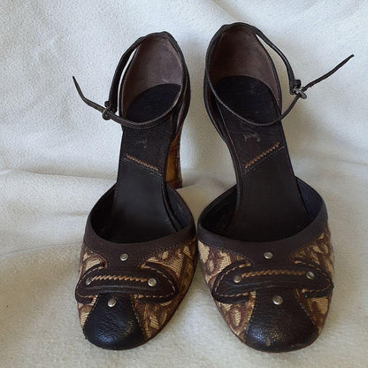 Christian Dior Shoes Pumps Heel Logo EU 37.5 US 7.5 Brown Authentic