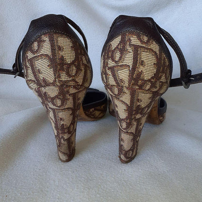 Christian Dior Shoes Pumps Heel Logo EU 37.5 US 7.5 Brown Authentic