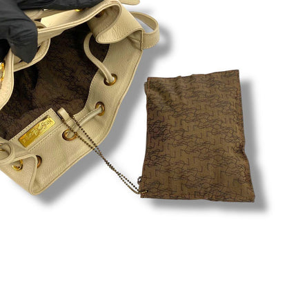 Saint Laurent Hand Shoulder Bag Tote Purse YSL Cassandra Leather Off White Beige