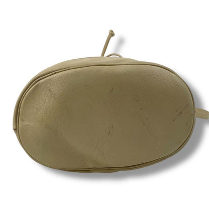 Saint Laurent Hand Shoulder Bag Tote Purse YSL Cassandra Leather Off White Beige