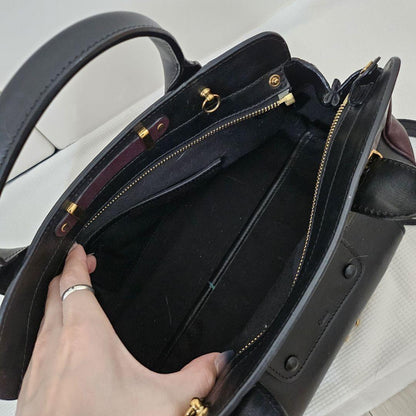 Chloe Shoulder Bag Purse Leather Black Bordeaux Authentic