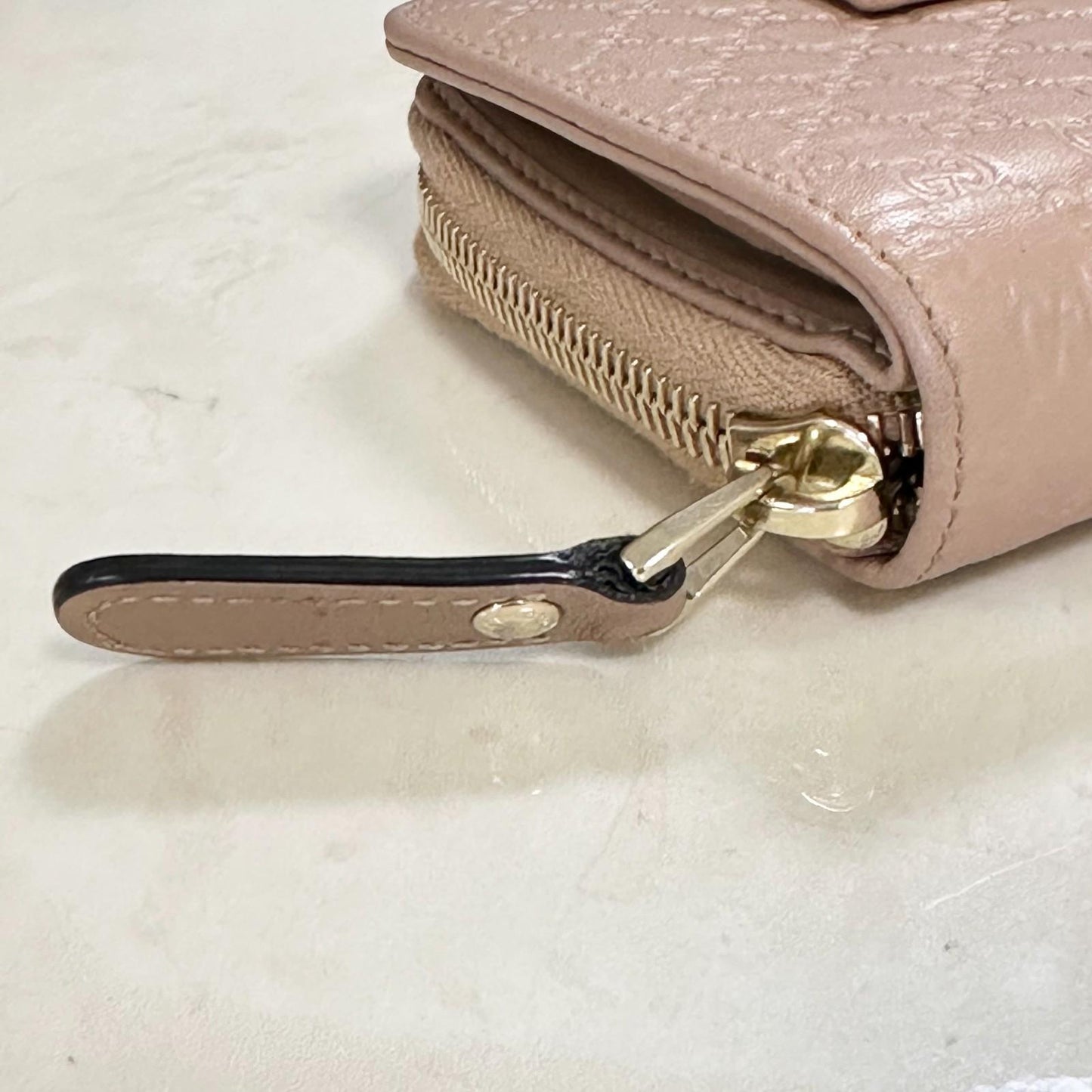 GUCCI Wallet GG Monogram Shima Bi-fold Flap Compact Pink Leather Authentic Used