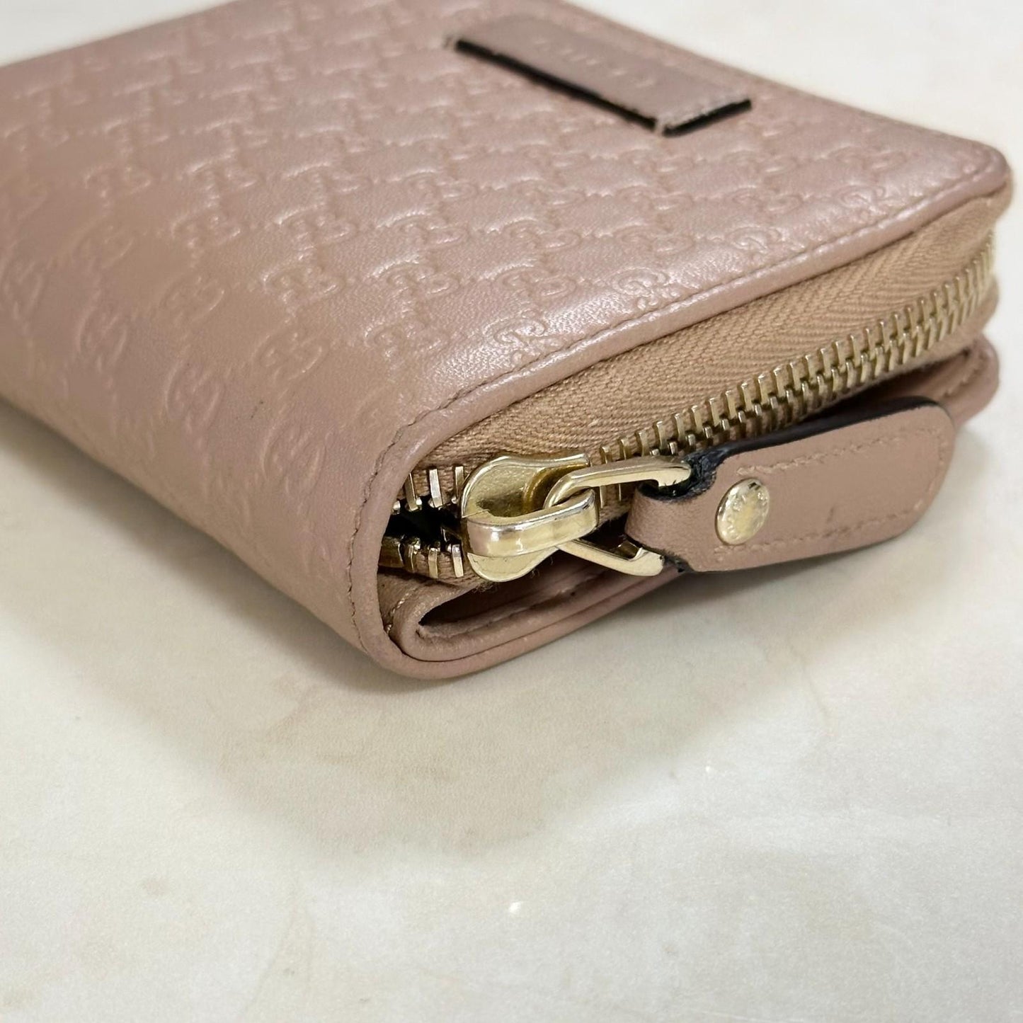 GUCCI Wallet GG Monogram Shima Bi-fold Flap Compact Pink Leather Authentic Used