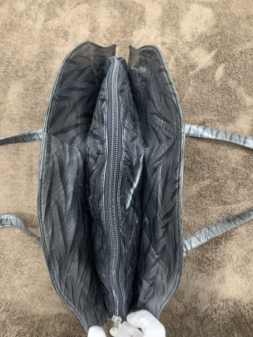 VERSACE Hand Shoulder Bag Tote Purse Authentic