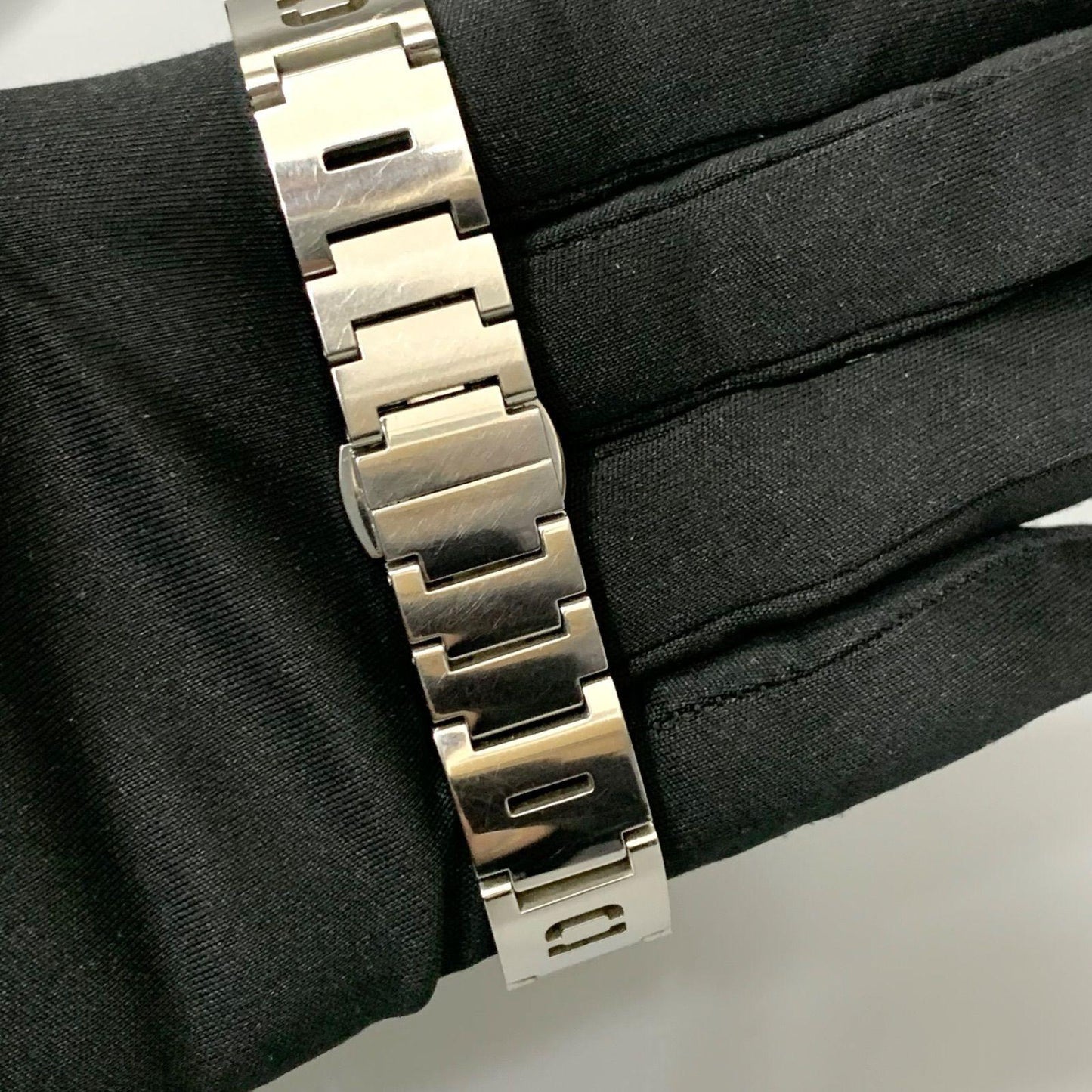 FENDI 3150L Quartz Watch Wristwatch Logo Pink Gold Women's Authentic