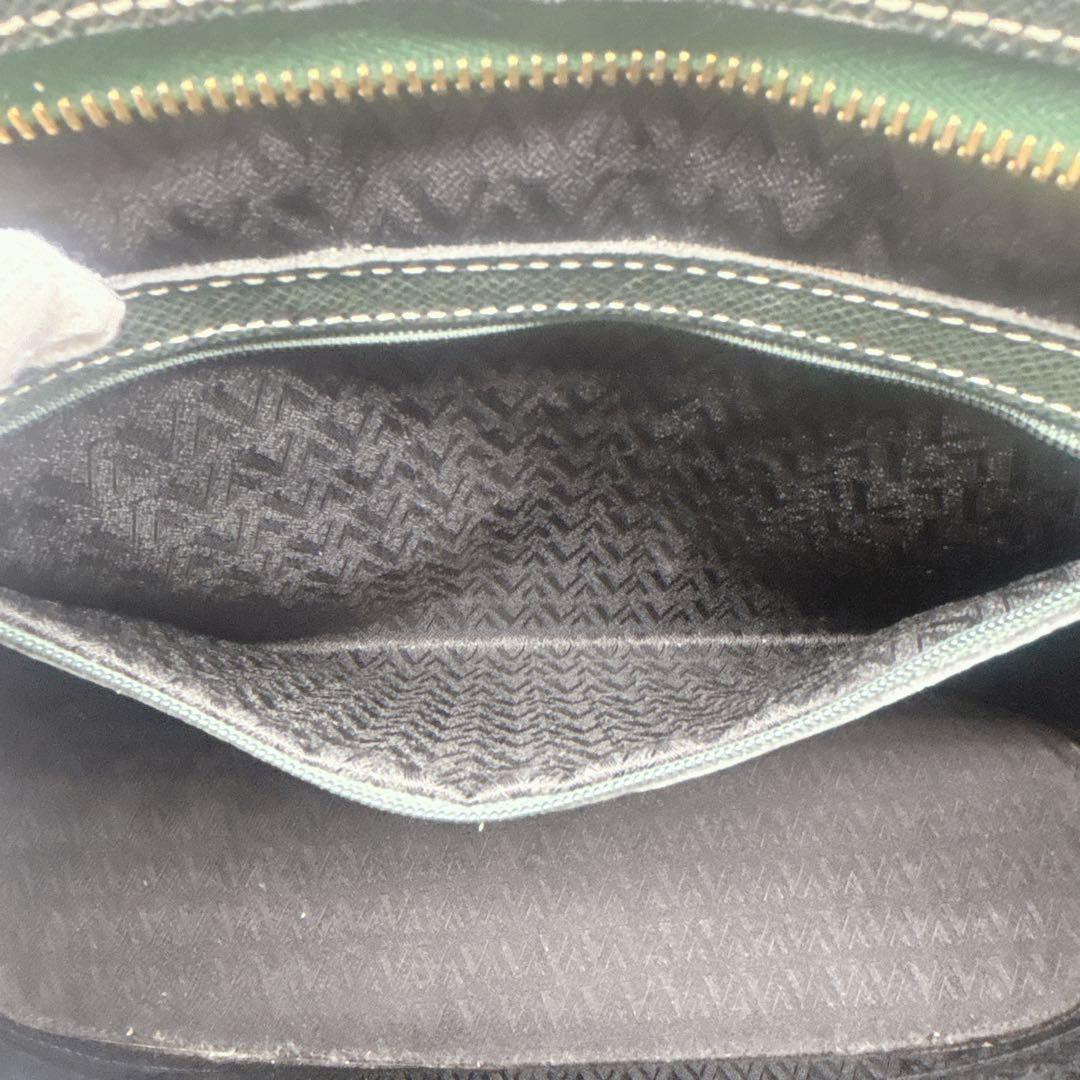 Valentino Garavani Shoulder Bag Purse V Logo Leather Dark Green Authentic