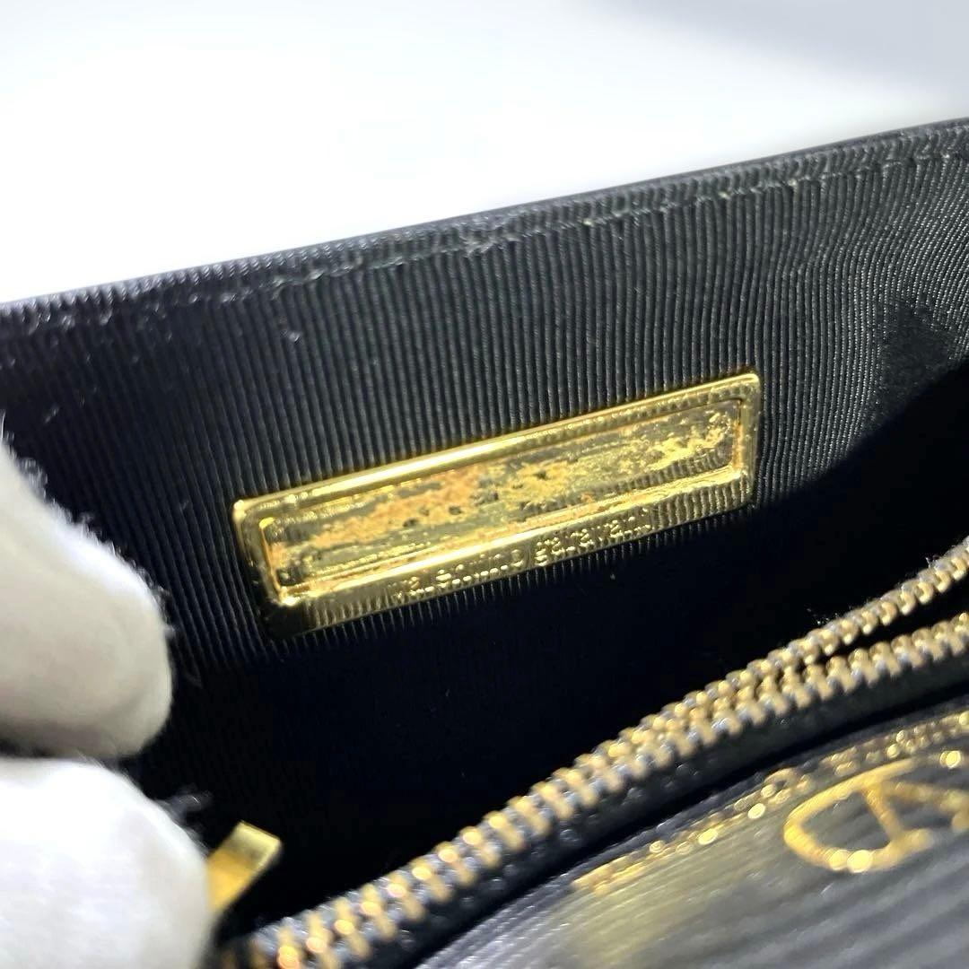 Valentino Garavani Shoulder Bag Purse Leather Black Authentic