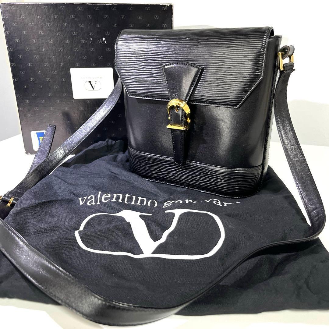 Valentino Garavani Shoulder Bag Purse Leather Black Authentic