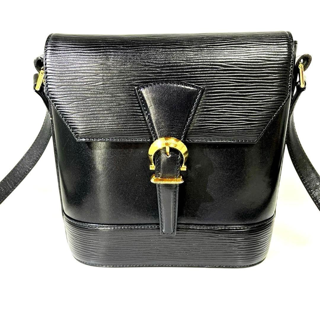 Valentino Garavani Shoulder Bag Purse Leather Black Authentic