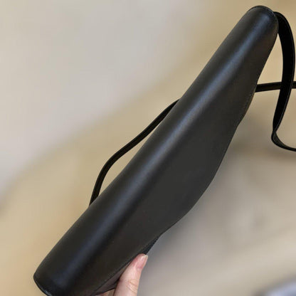 Valentino Garavani Shoulder Bag Purse Clutch Bag Second Bag Logo Authentic