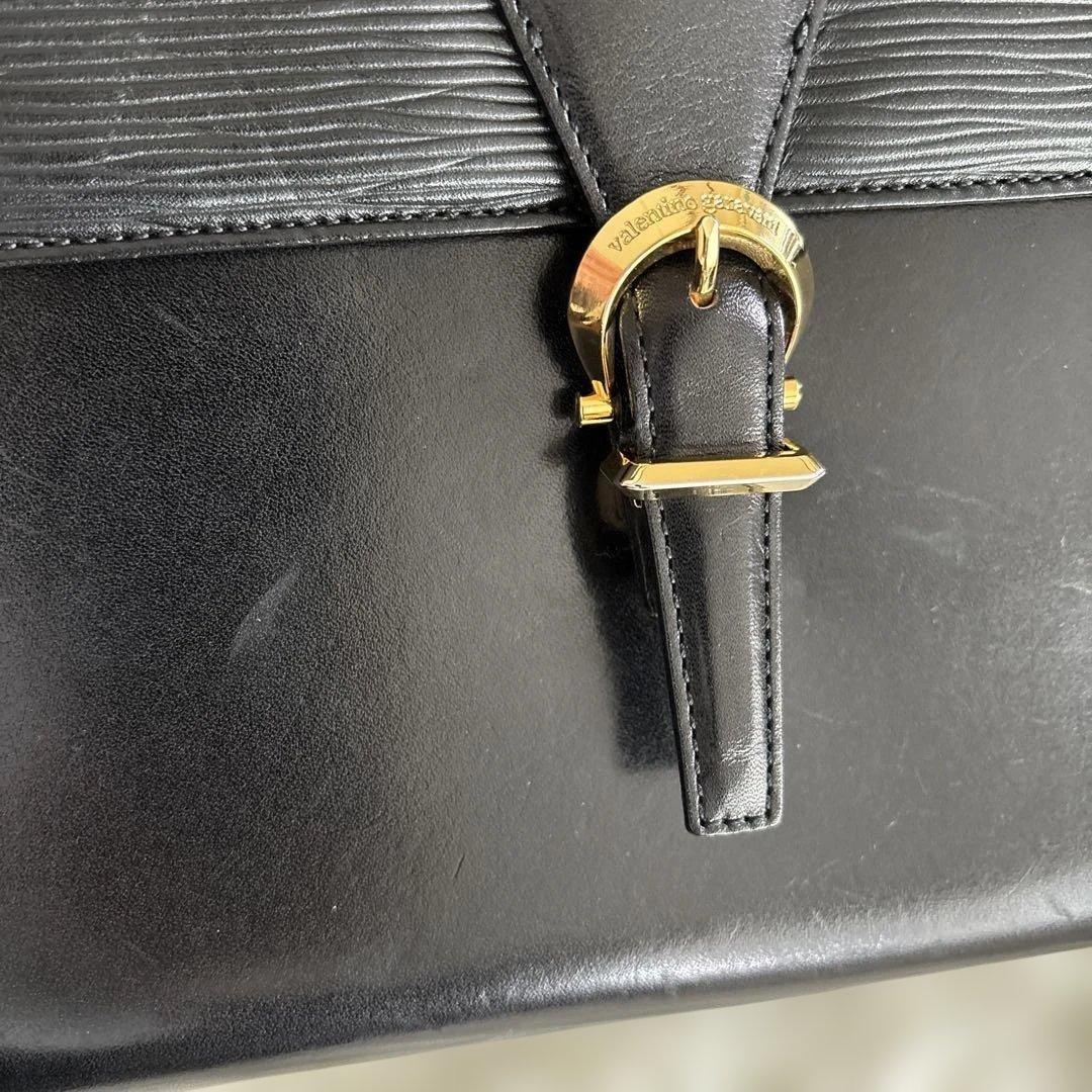 Valentino Garavani Hand Shoulder Bag Tote Purse Leather Black Authentic