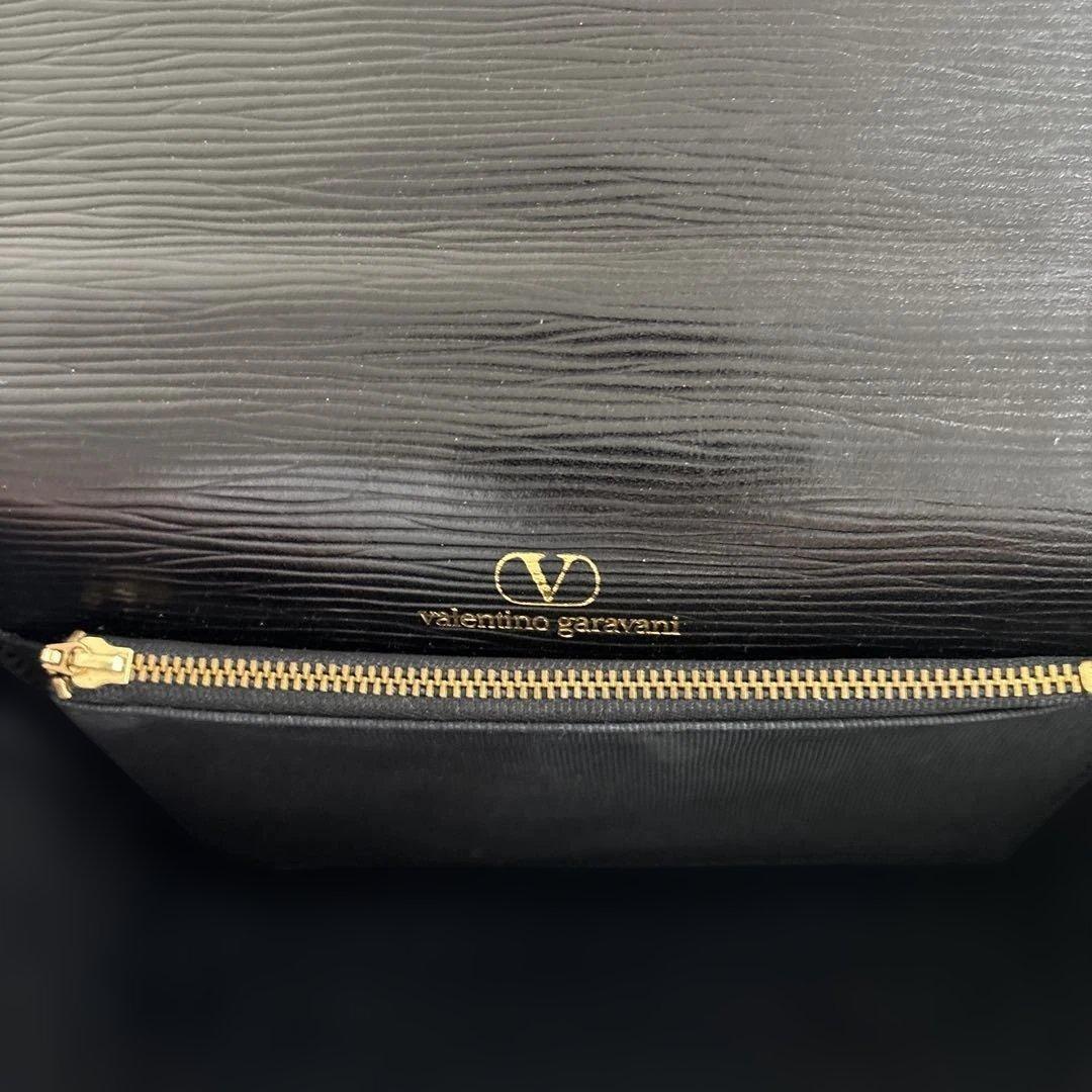 Valentino Garavani Hand Shoulder Bag Tote Purse Leather Black Authentic