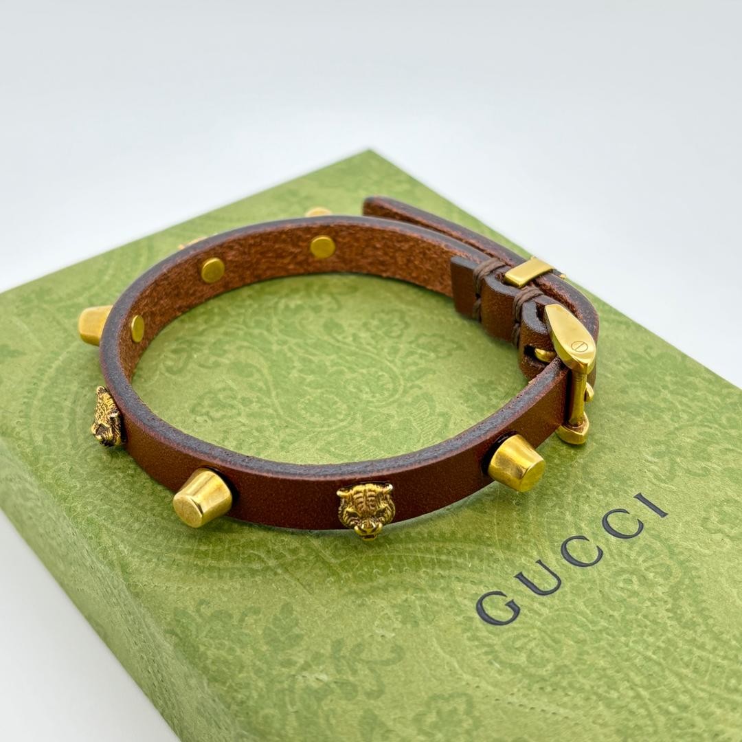 GUCCI Bracelet Bangle Cat Tiger Leather Women Accessory Authentic