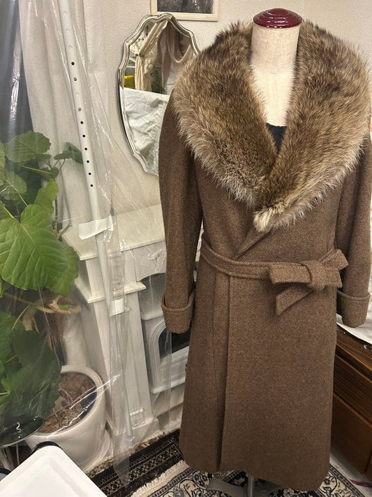 Aquascutum Wool Coat Asian fit L US size M Brown Authentic