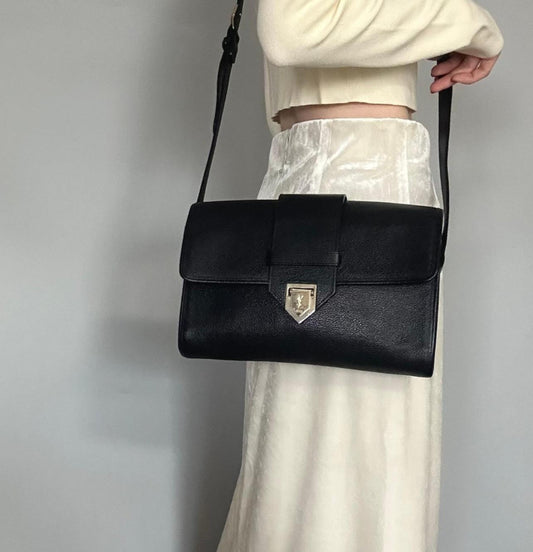 Saint Laurent Bag Cassandra YSL Shoulder Purse Leather Black Gold Authentic