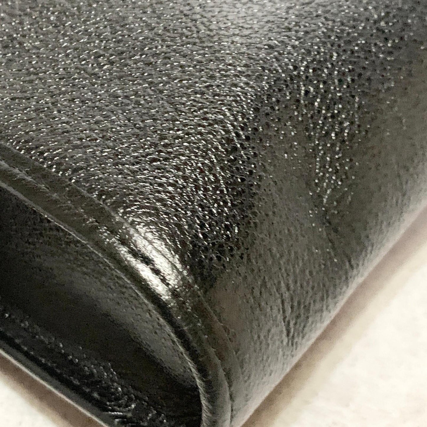 Saint Laurent Bag Cassandra YSL Shoulder Purse Leather Black Gold Authentic