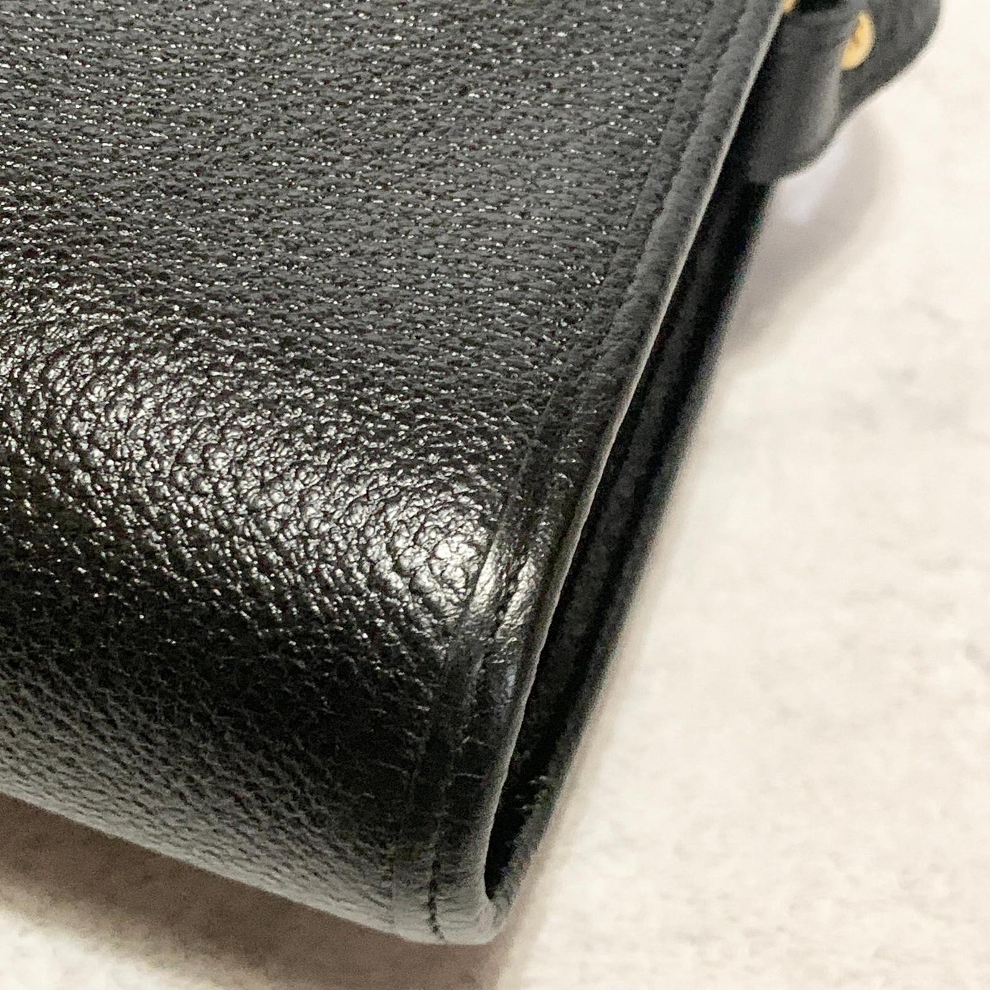 Saint Laurent Bag Cassandra YSL Shoulder Purse Leather Black Gold Authentic