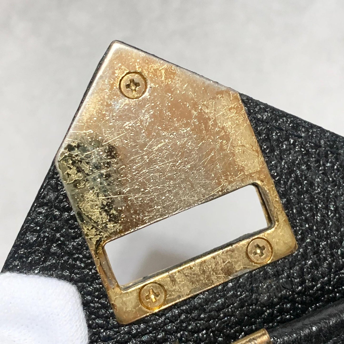 Saint Laurent Bag Cassandra YSL Shoulder Purse Leather Black Gold Authentic