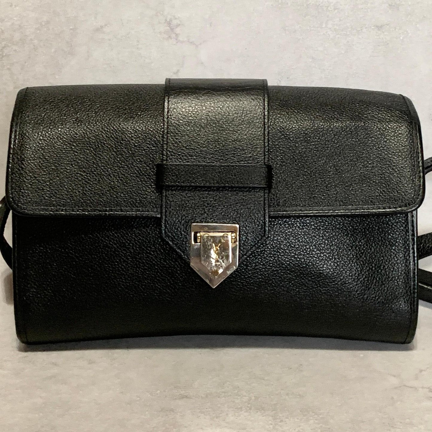 Saint Laurent Bag Cassandra YSL Shoulder Purse Leather Black Gold Authentic