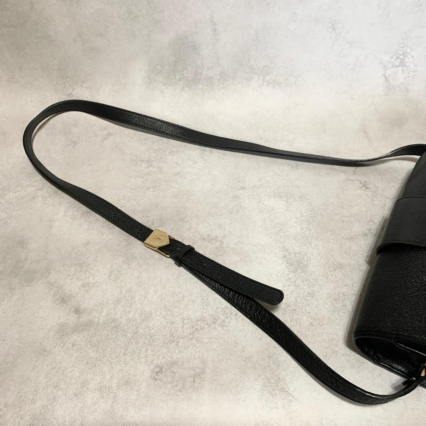 Saint Laurent Bag Cassandra YSL Shoulder Purse Leather Black Gold Authentic