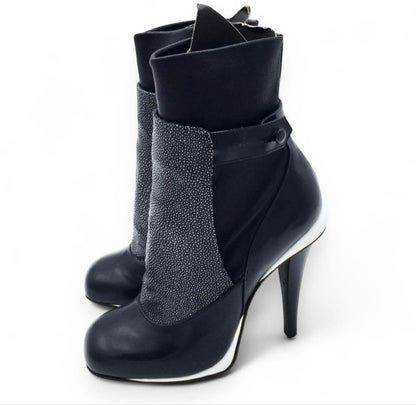 FENDI Short Boots Shoes EU 35.5 US 5.5 Leather Authentic