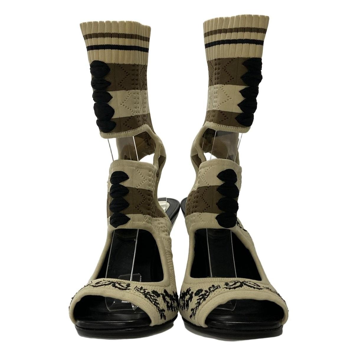 FENDI Sandals Shoes EU 37 US 7 Beige Black Authentic