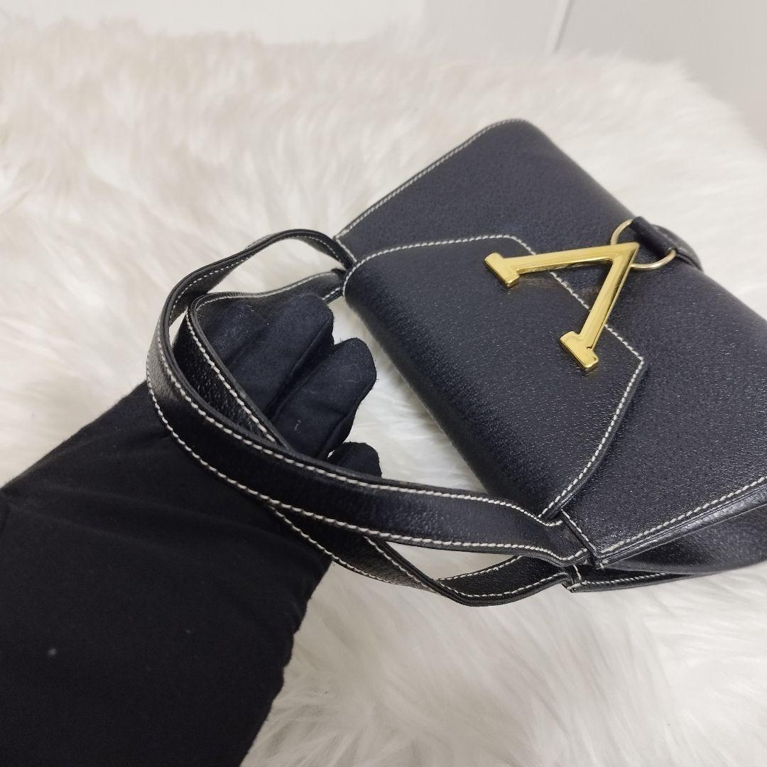 Valentino les sacs Hand Bag Tote Purse Leather Black Authentic