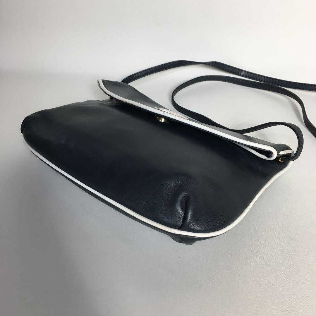 CELINE shoulder bag Purse Triomphe Navy Leather Authentic Women's Used