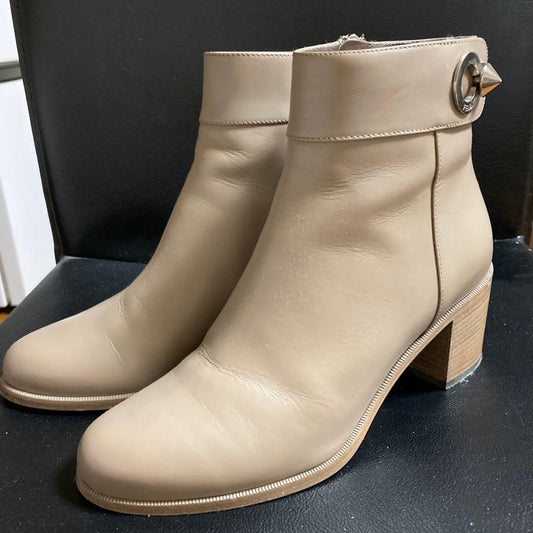 FENDI Short Boots Shoes EU 36 US 6 Leather Beige Authentic
