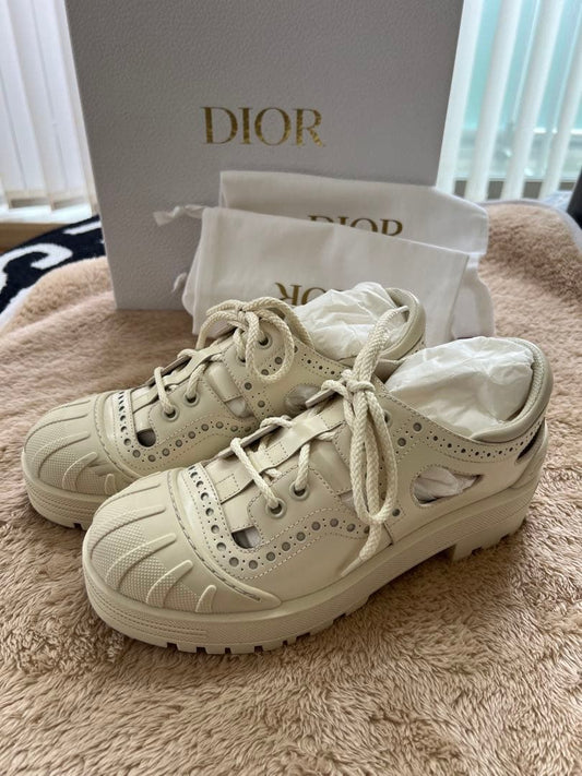 Christian Dior Sneakers Shoes Low-Cut EU 37 US 7 Off White Authentic