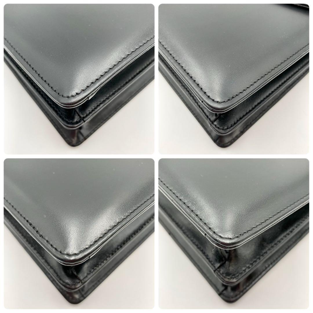 VERSACE Hand Bag Tote Purse Medusa Leather Black Authentic