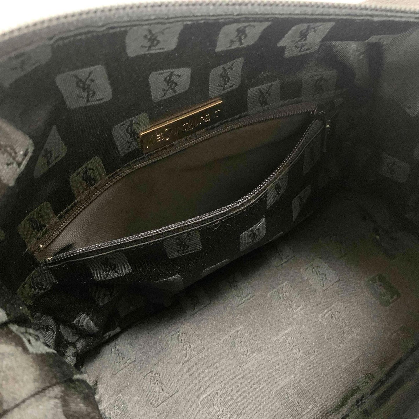 Saint Laurent Vanity Bag Logo YSL Black Red Authentic Leather Vintage