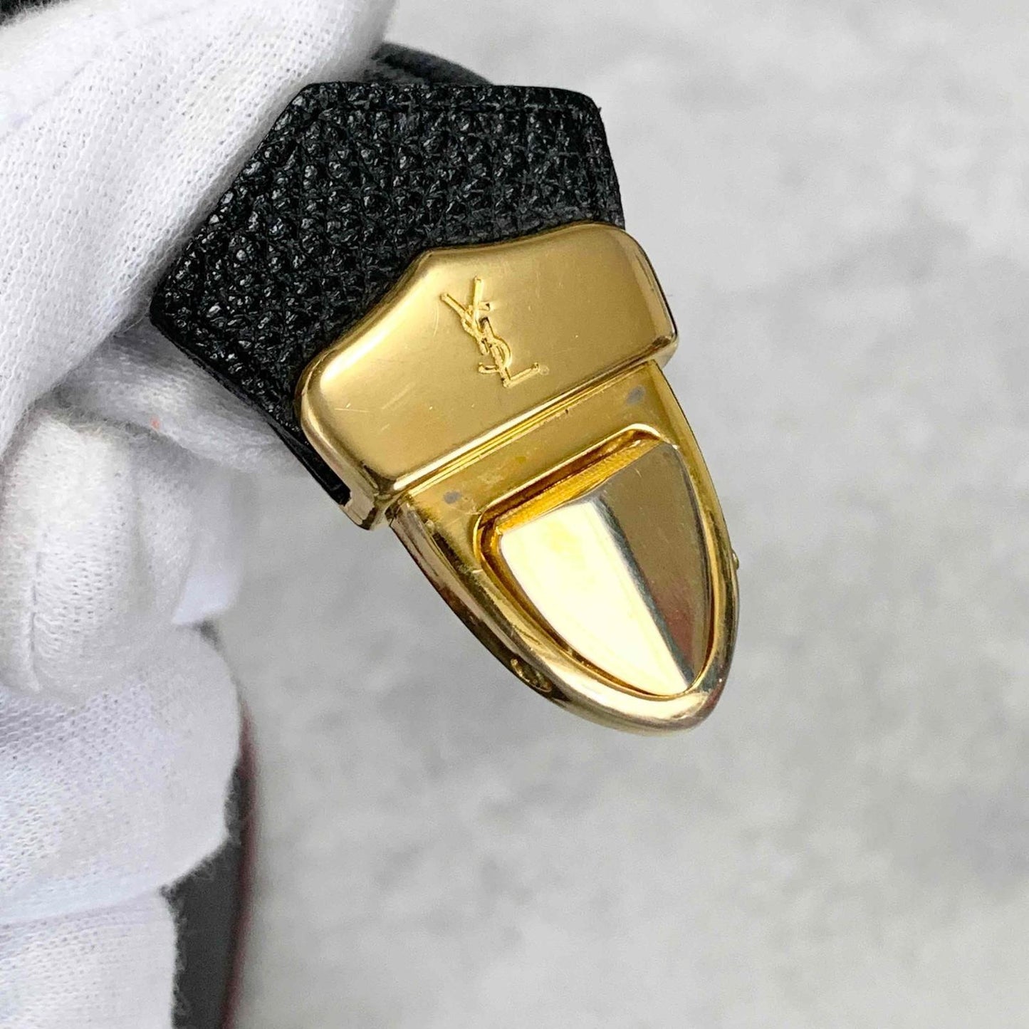 Saint Laurent Vanity Bag Logo YSL Black Red Authentic Leather Vintage