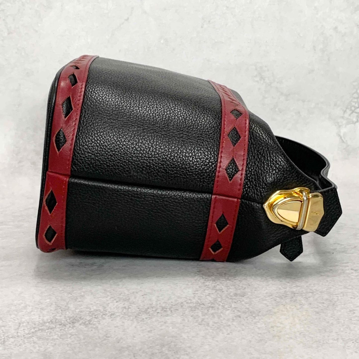 Saint Laurent Vanity Bag Logo YSL Black Red Authentic Leather Vintage