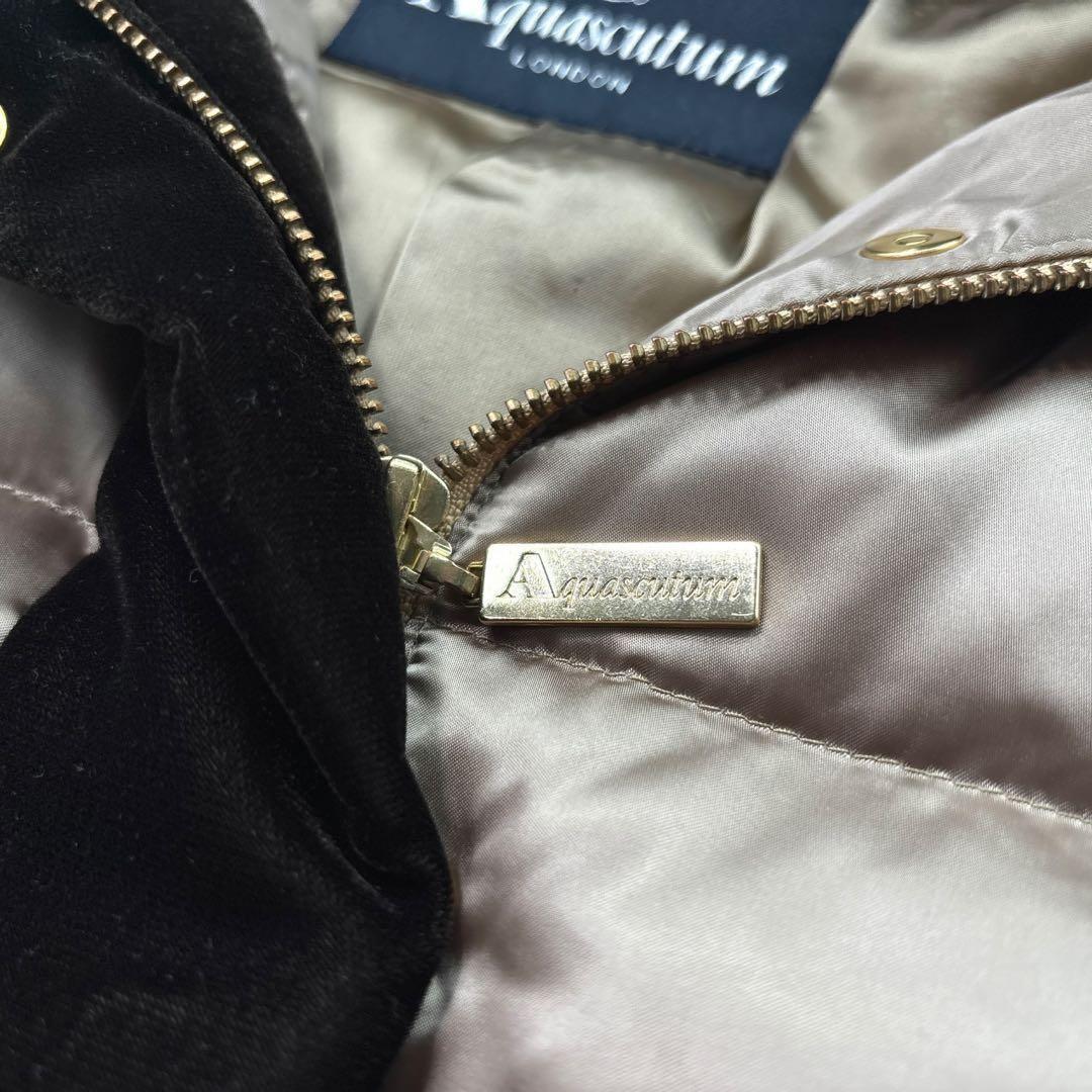 Aquascutum Down Coat Asian fit M US size S Gold Authentic