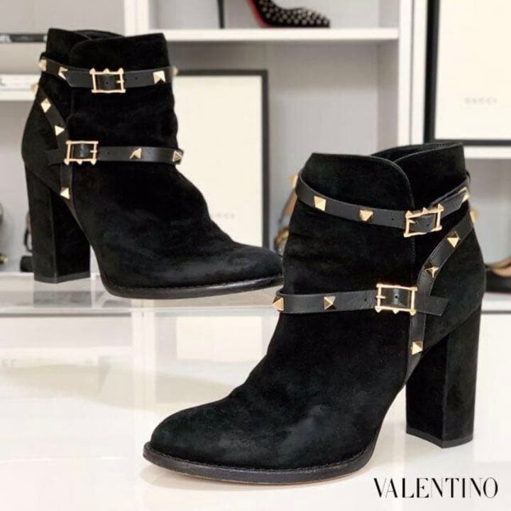 Valentino Short Boots Shoes Studs EU 36.0 US 6.0 Suede Black Authentic
