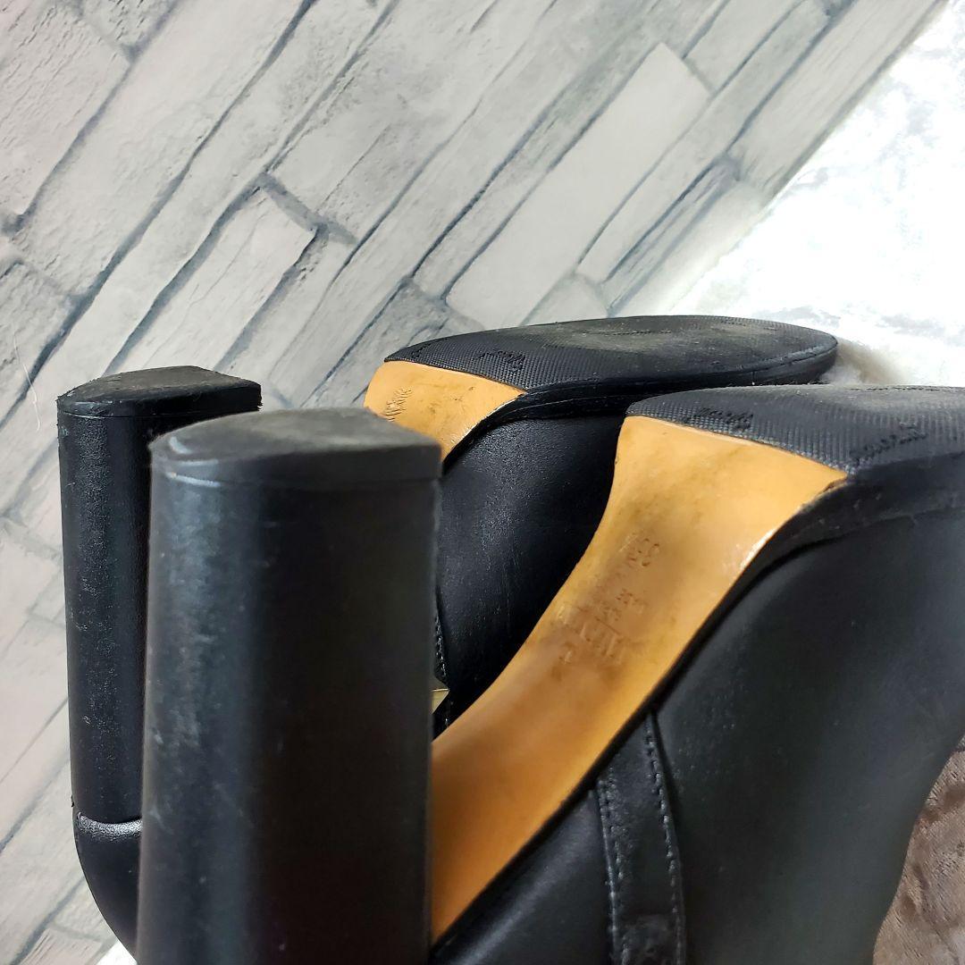 Valentino Garavani Boots Shoes Studs EU 35.5 US 5.5 Leather Black Authentic