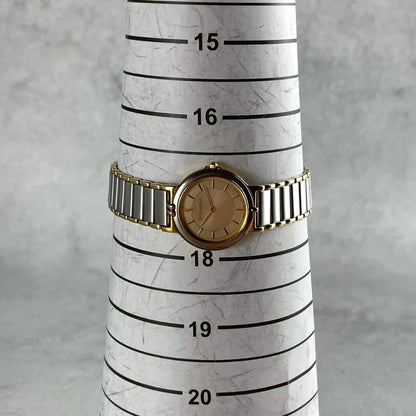 Saint Laurent 2200-228481 TA Watch Wristwatch YSL Cassandra Gold Silver Women's