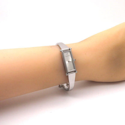 GUCCI 1500L Quartz Watch Wristwatch GG Silver Women's Authentic