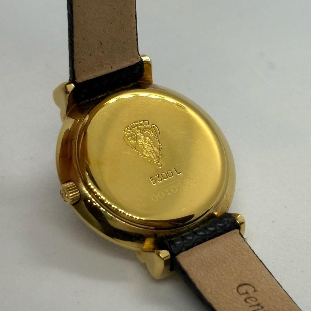 GUCCI 5300L Quartz Watch Wristwatch Gold Black Women's Authentic
