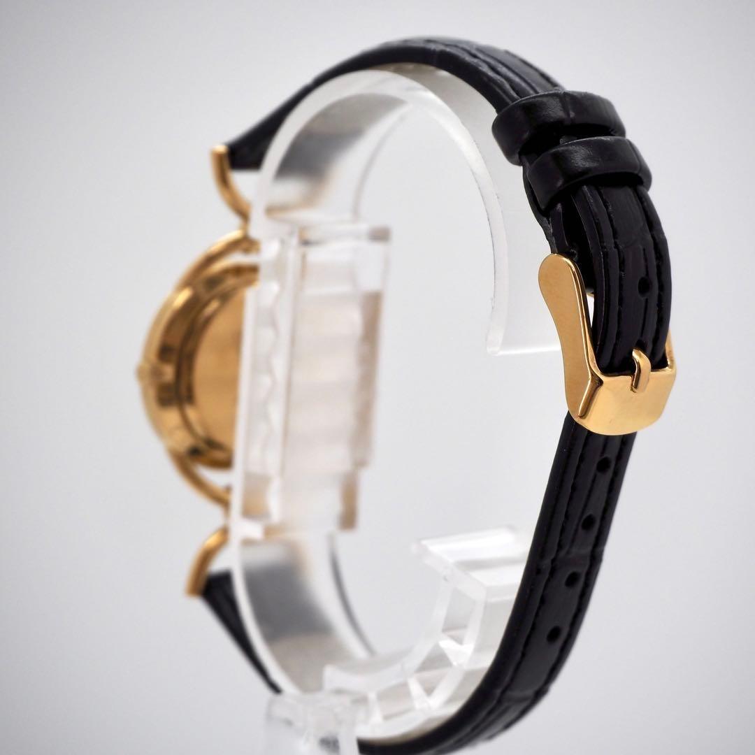 GUCCI 6000L Quartz Watch Wristwatch Gold Black Women's Authentic