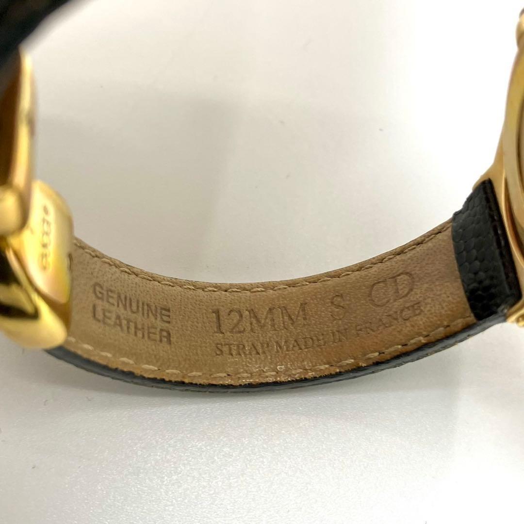 GUCCI 6600L Quartz Watch Wristwatch Gold White Women's Authentic