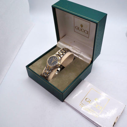 GUCCI 9040L Quartz Watch Wristwatch GG Gold Silver Black Women's Authentic