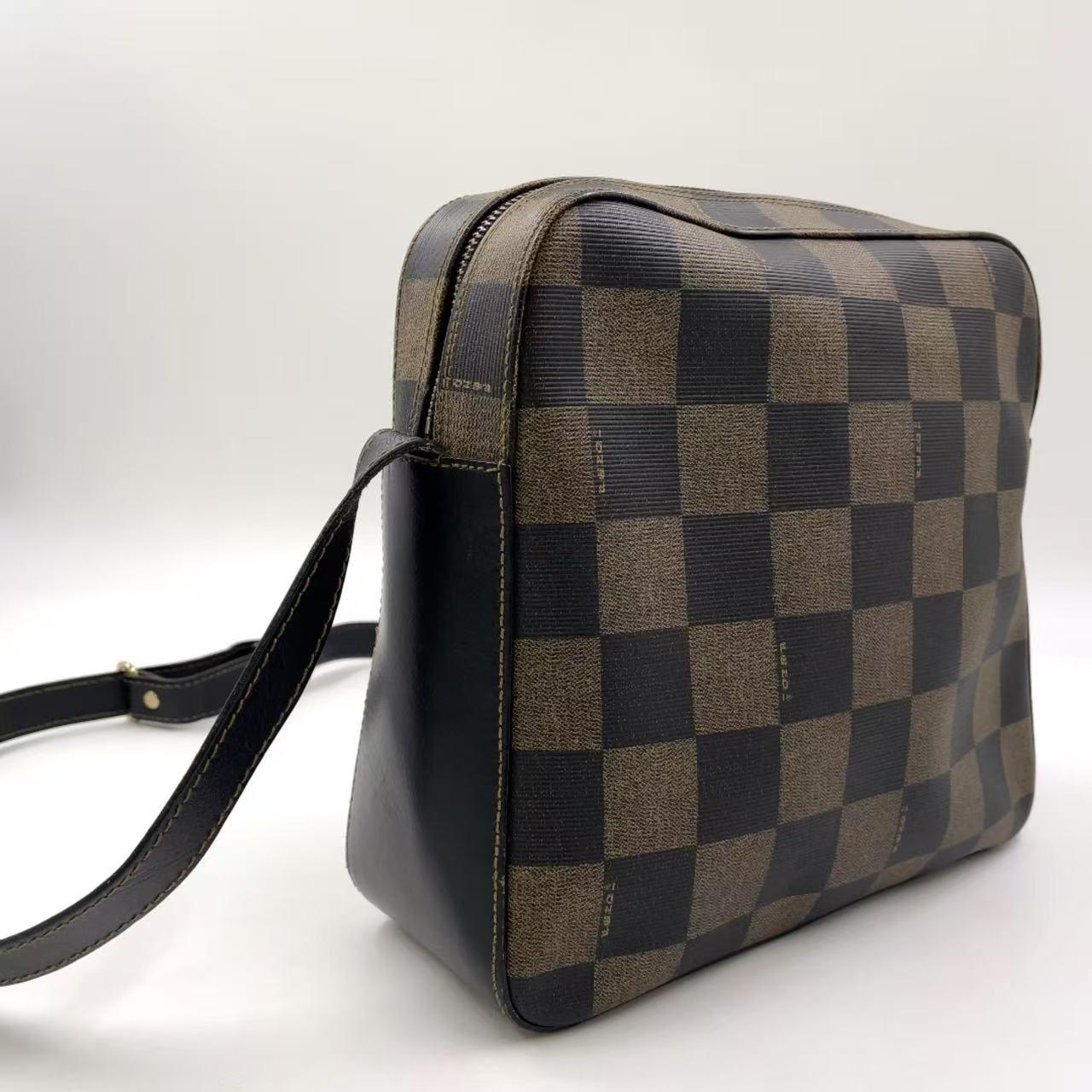 FENDI Shoulder Bag Purse Pecan Leather PVC Black Beige Authentic