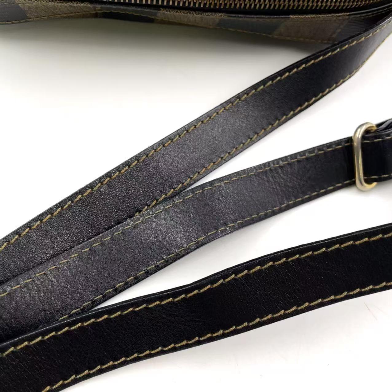 FENDI Shoulder Bag Purse Pecan Leather PVC Black Beige Authentic