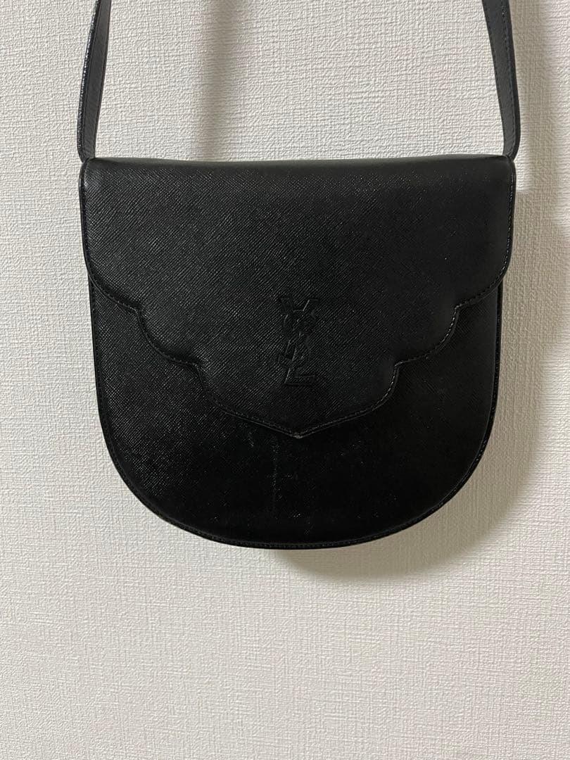 Saint Laurent Shoulder Bag Purse YSL Cassandra Black Authentic