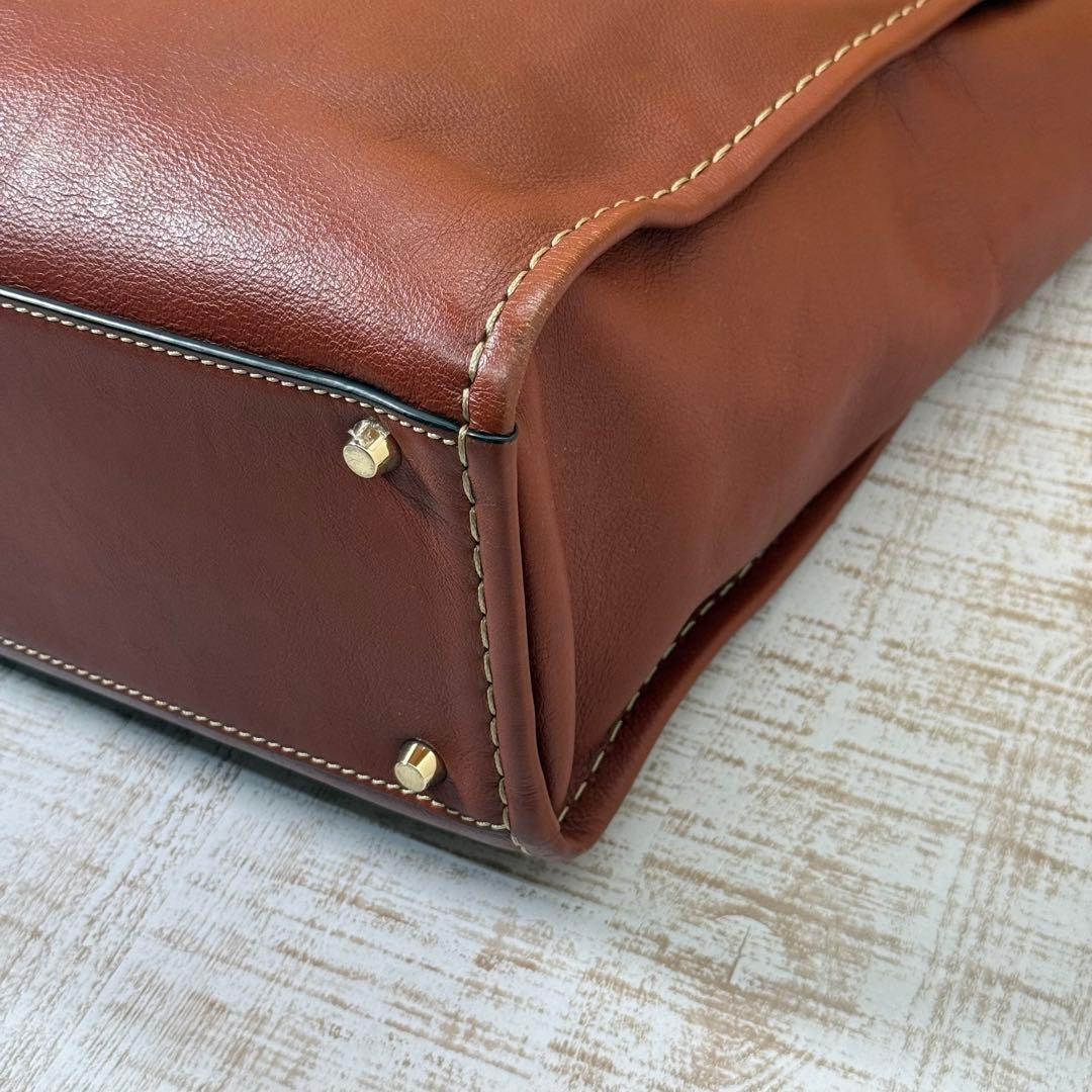 Chloe Hand Bag Tote Purse Logo Brown Authentic