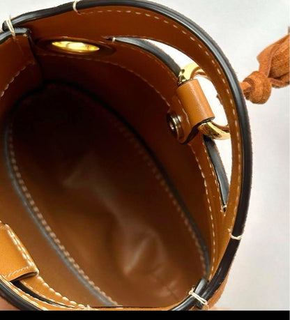 Chloe Smartphone Shoulder Bag Purse WALDEN Suede Leather Brown Authentic